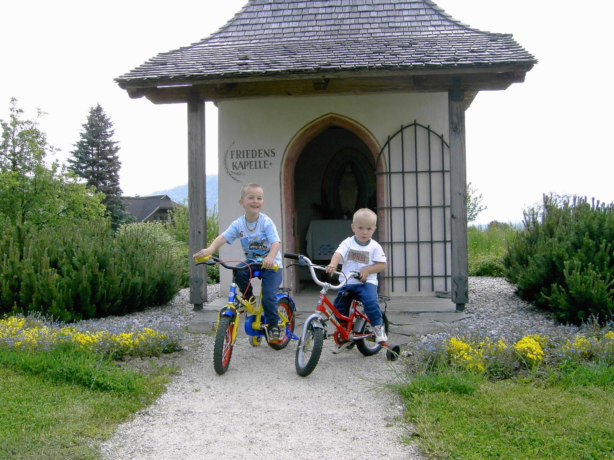 Gaestehaus Uggowitzer Drobollach am Faakersee Ngoại thất bức ảnh